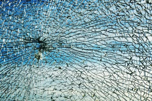 Zniszczenie mienia wykroczenie: kary i konsekwencje, których nie znasz Zniszczenie mienia wykroczenie: kary i konsekwencje, których nie znasz