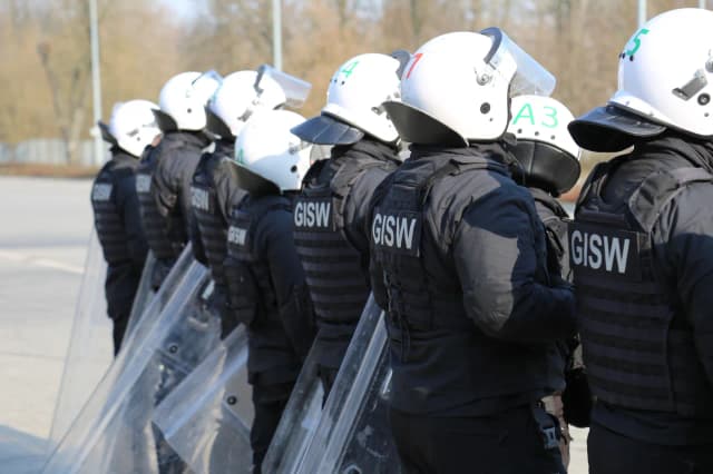 Jak zostać funkcjonariuszem służby więziennej i uniknąć pułapek rekrutacji Jak zostać funkcjonariuszem służby więziennej i uniknąć pułapek rekrutacji