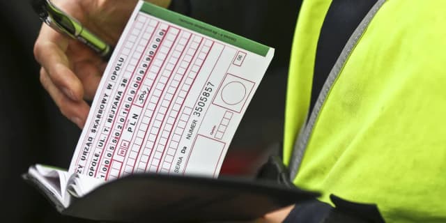 Jaki mandat za zakłócanie ciszy nocnej? Sprawdź, ile zapłacisz! Jaki mandat za zakłócanie ciszy nocnej? Sprawdź, ile zapłacisz!