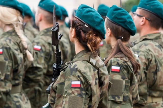 Jak skutecznie przygotować się do służby przygotowawczej w Polsce Jak skutecznie przygotować się do służby przygotowawczej w Polsce